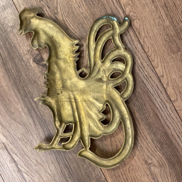 Vintage Large Pair of Fighting Roosters Brass Wall Hanging Made in Japan - Picture 5 of 8